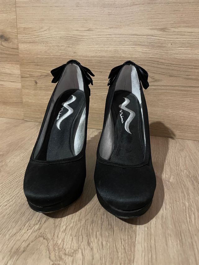 Zapato tacon alto con Lazos