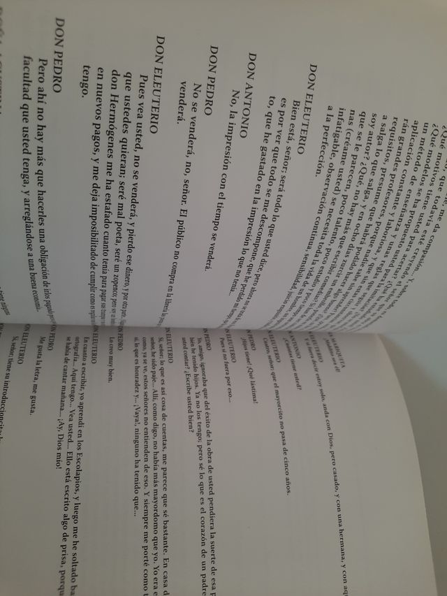 La comedia nueva o el café