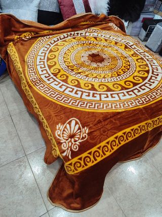 Oferta mantas matrimonio terciopelo