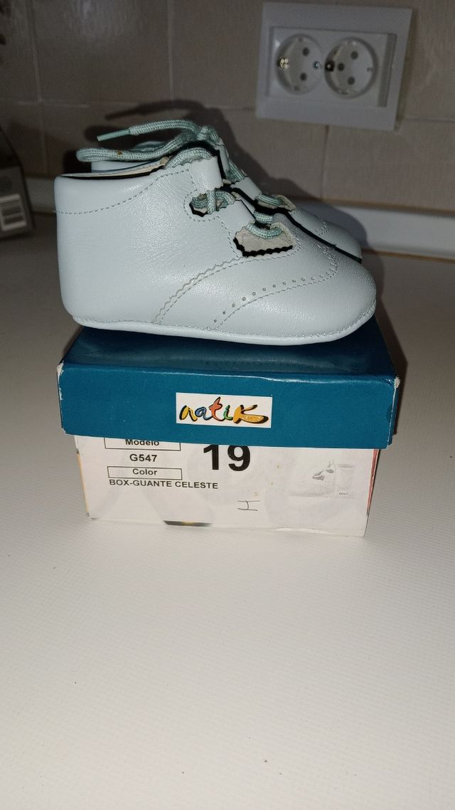 Zapatos nuevos Natik 19 azules celeste