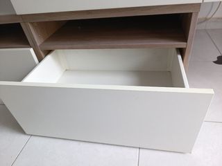 Mueble TV Besta Ikea. Urge vender por mudanza!