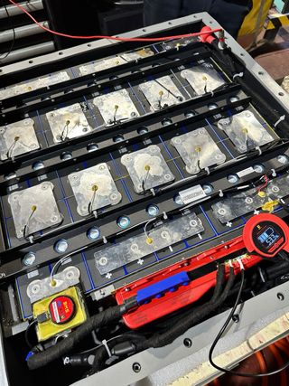 Bateria lifepo4 24v 8.6kw litio