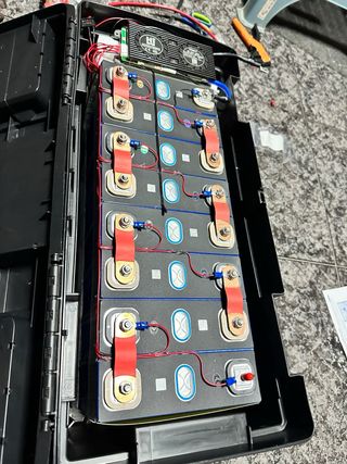 Bateria lifepo4 24v 8.6kw litio