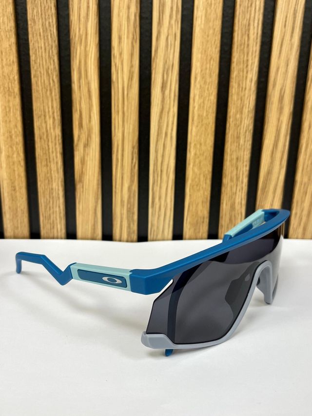 OAKLEY BXTR