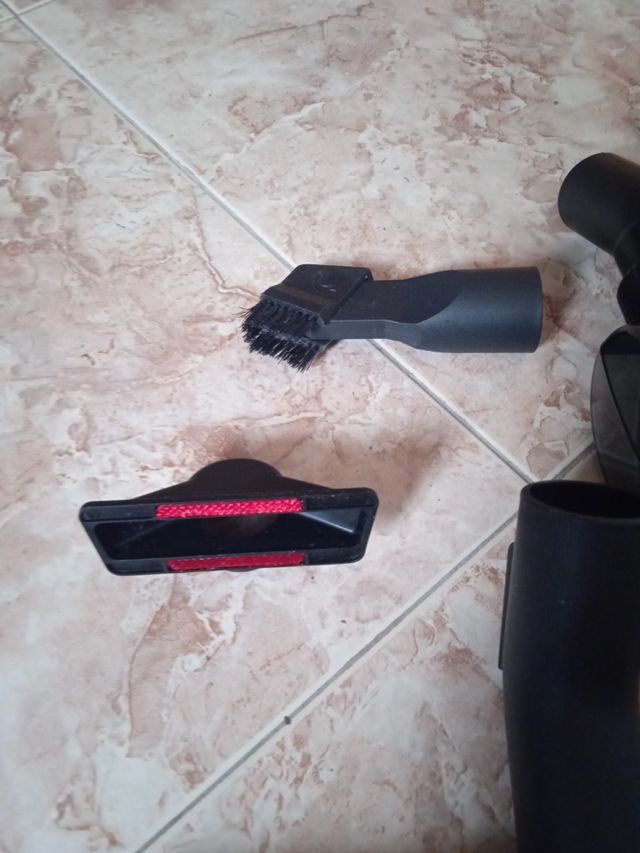 NUOVO KIT ACCESSORI PER ASPIRAPOLVERE
