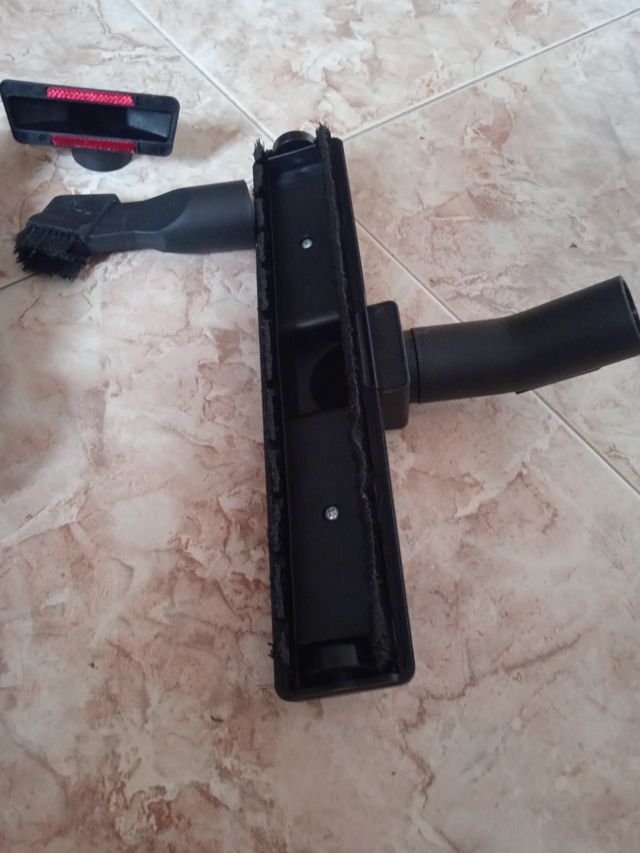 NUOVO KIT ACCESSORI PER ASPIRAPOLVERE