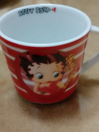 Menaje de Betty Boop nuevo