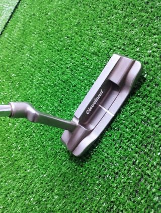 Palo de Golf Putter Cleveland