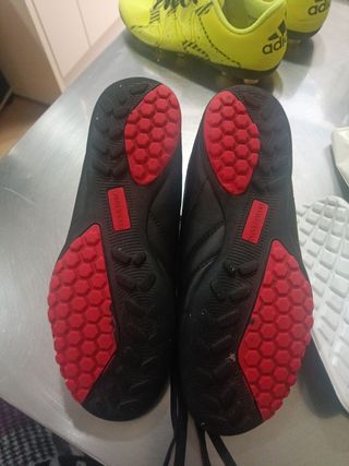 Zapatillas de fulbol para niños