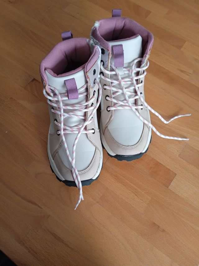 Zapatillas de montaña