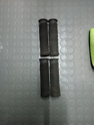 Dos pares de puños bicicleta btwin