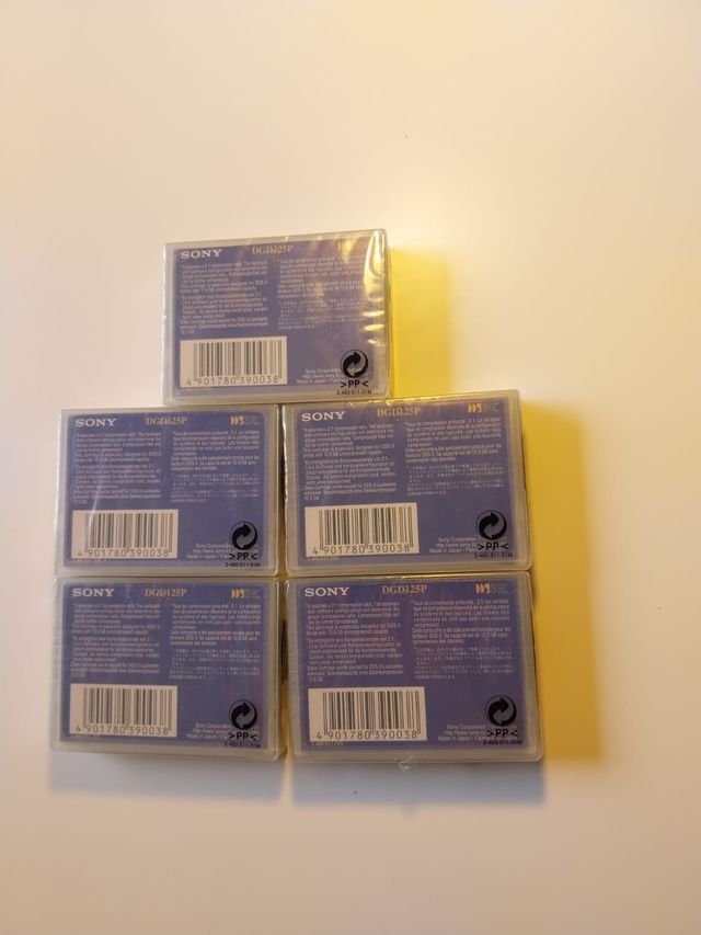 Cartucho de cinta de datos Sony DGD125P DDS-3 4 mm