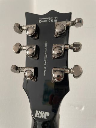 Guitarra ESP LTD