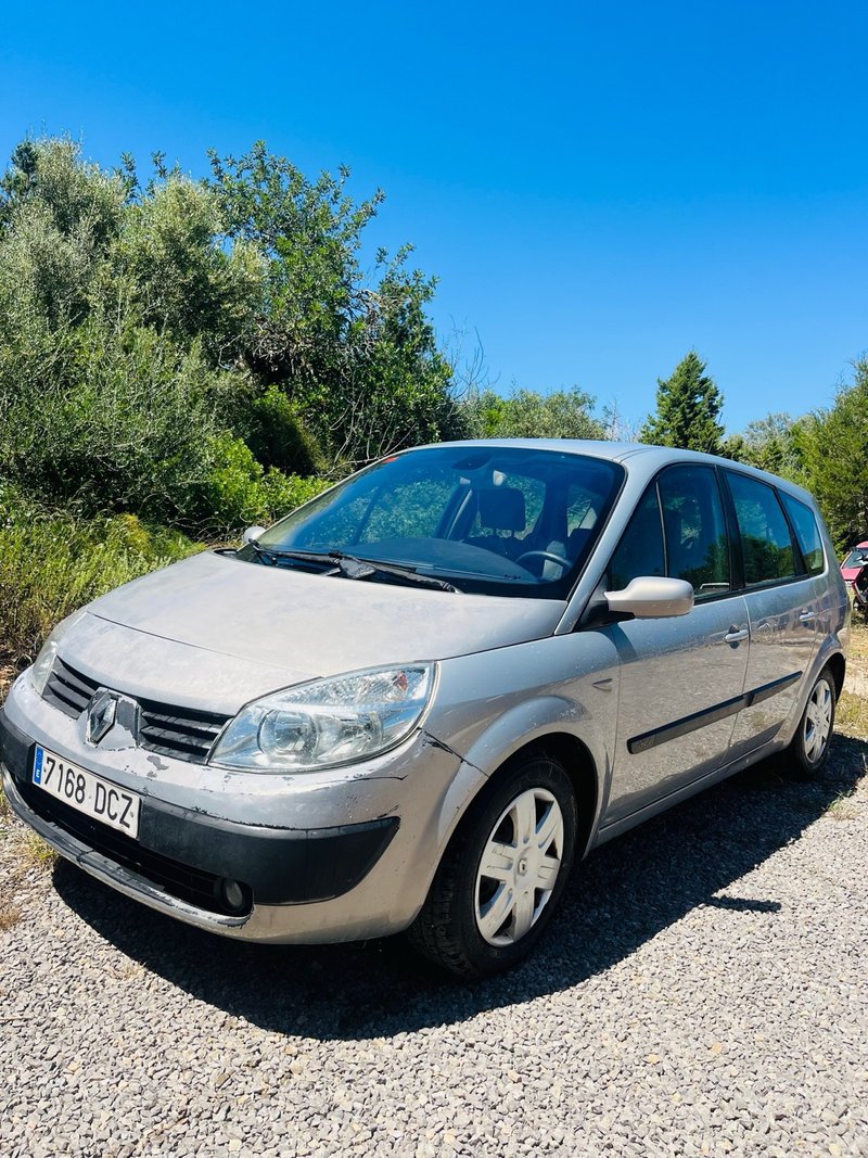 Renault Grand Scenic 2004 - foto 1