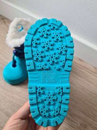 Botas de nieve bebé. Talla 20-21