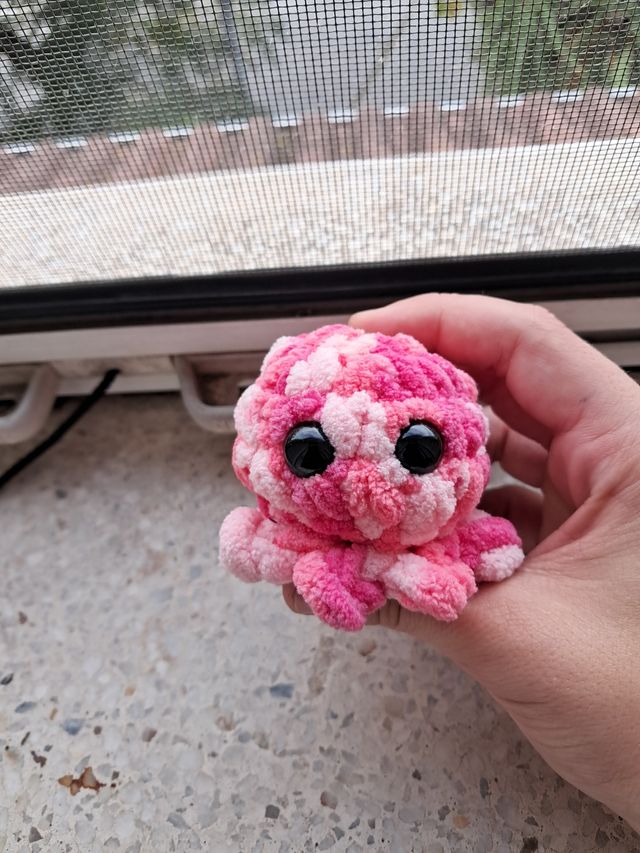 Peluche pulpito hecho a mano