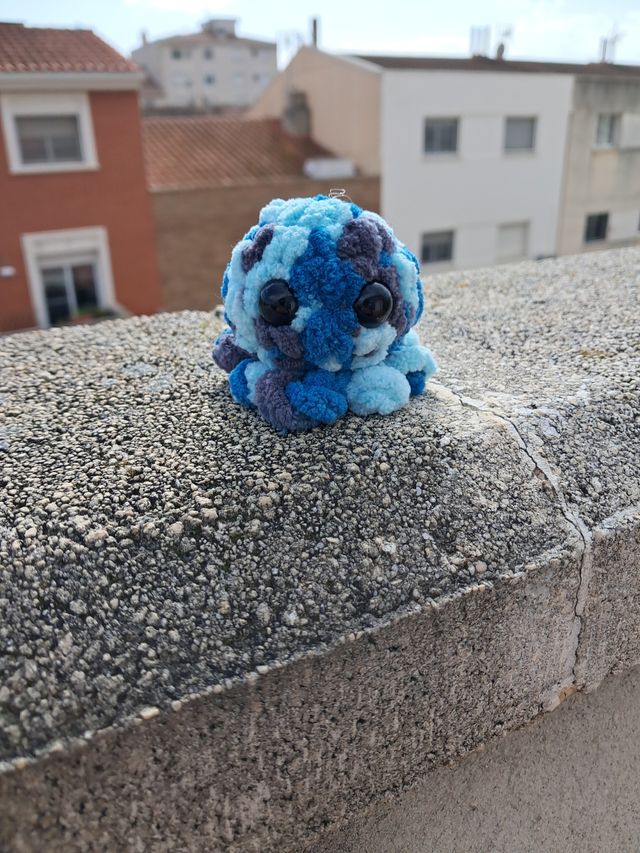 Peluche pulpito hecho a mano