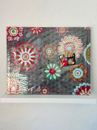 Panel organizador gris flores grandes