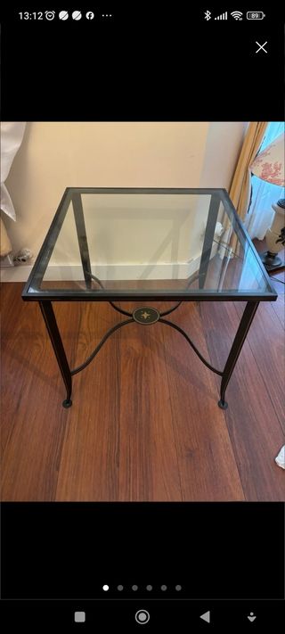 2 Tavoli: centrale e ausiliario in ferro battuto e vetro