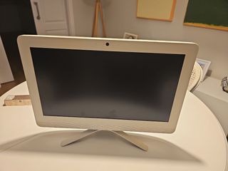 ORDENADOR HP ALL IN ONE AMD