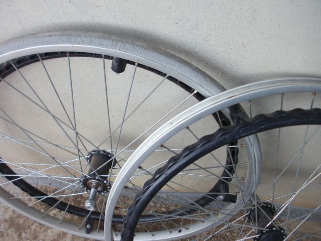 Par de ruedas 26 pulgadas silla de ruedas.