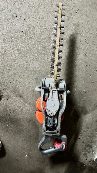 Cortasetos de Gasolina Oleo Mac HT27