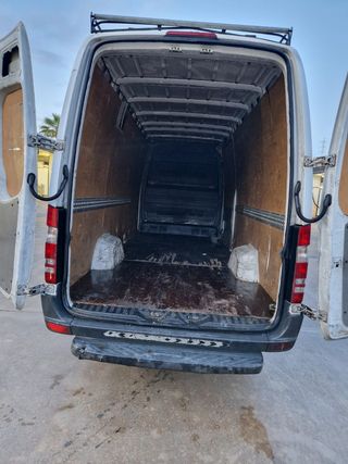 Mudanzas y transportes 