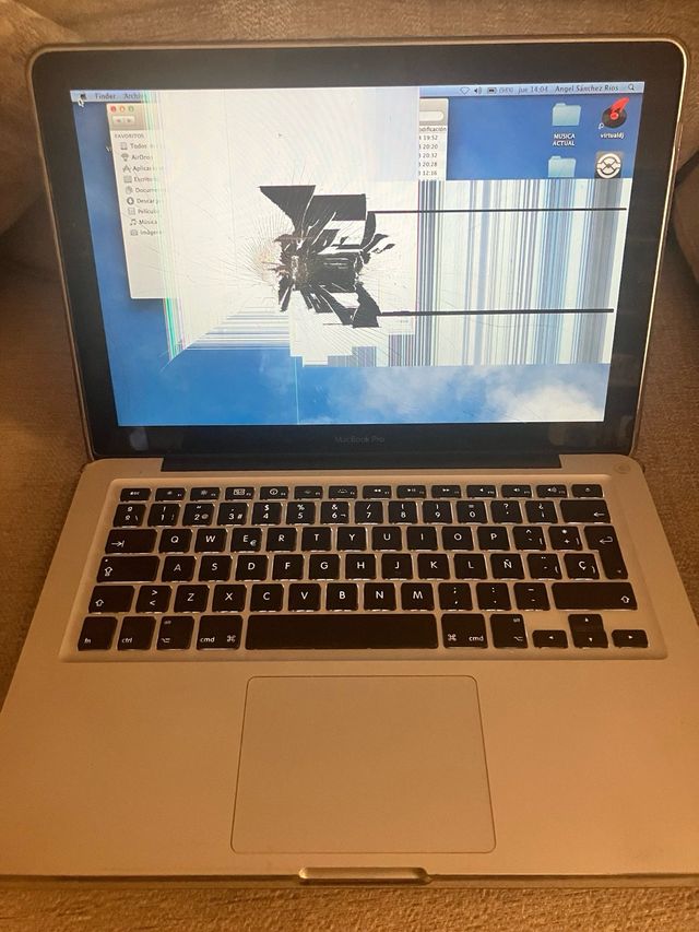 Macbook pro 13” I5 8 Ram APPLE