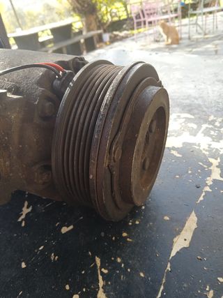 Bomba aire acondicionado Ford fiesta