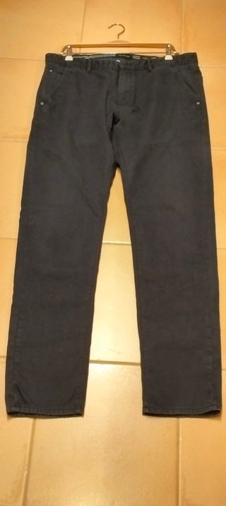 PANTALON AZUL MARINO.SLIM FIT