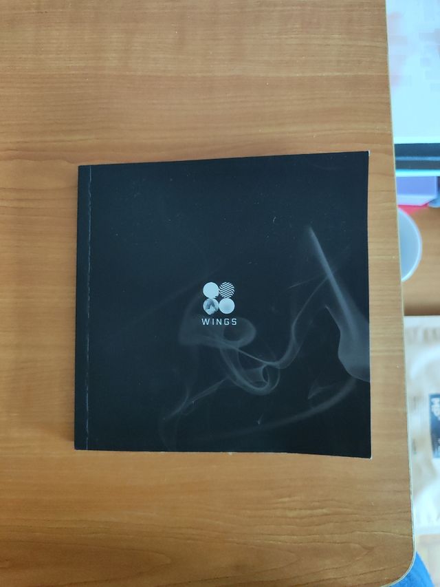 ALBÚM WINGS BTS (versão G)