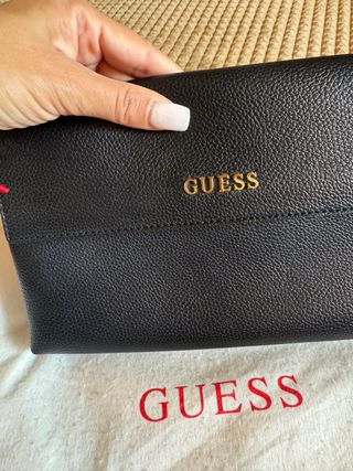 Bolso guess