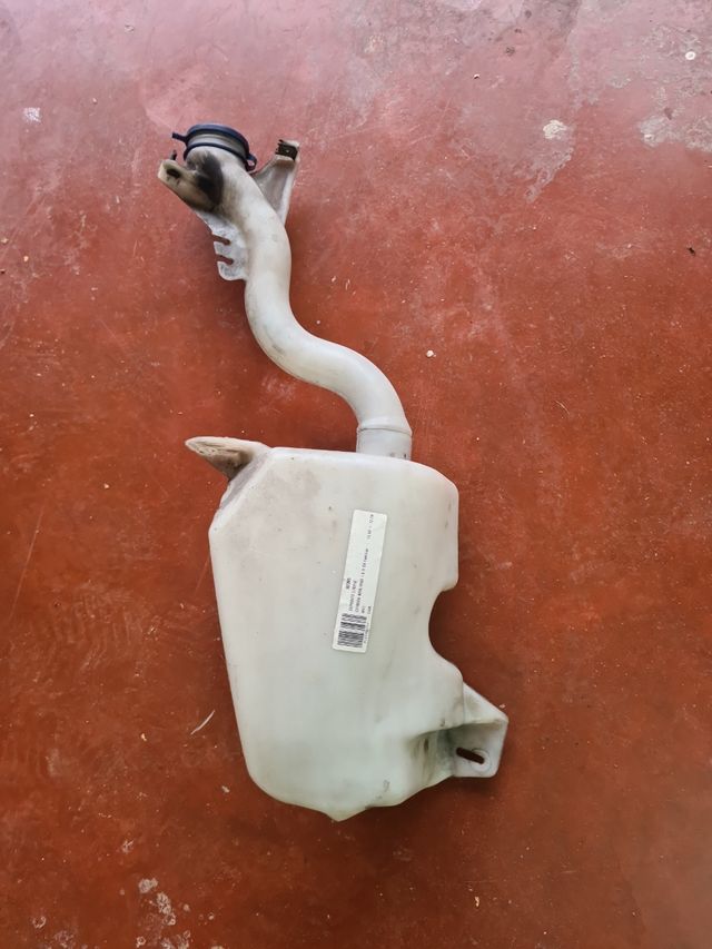 Depósito limpiaparabrisas berlingo