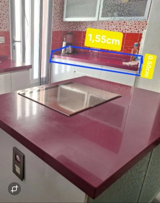 Encimera Silestone cocina fucsia