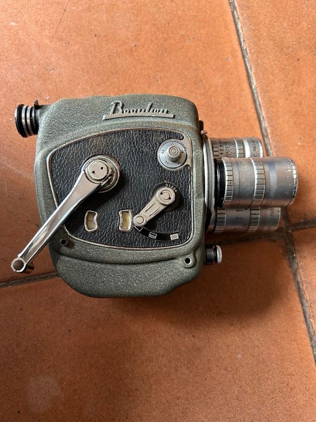 Cámara de cine antigua Beauliau Reflex TR8