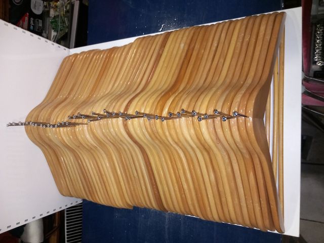 LOTES PERCHAS ANTIRROBO HOTEL CON SU ANILLA