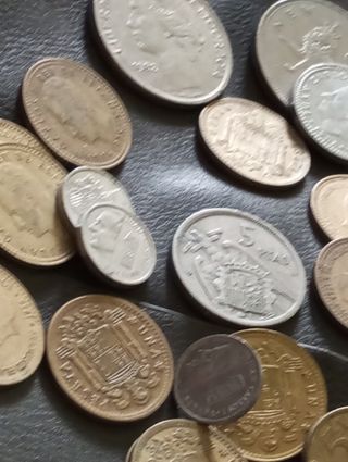 Monedas de todo tipo españolas de fraco