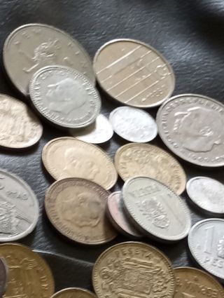 Monedas de todo tipo españolas de fraco