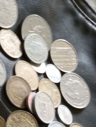 Monedas de todo tipo españolas de fraco