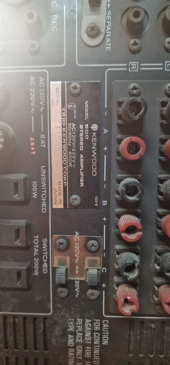 Amplificador kenwood modelo 500