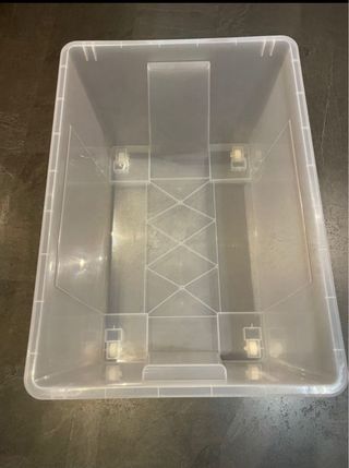 Caja almacenaje , disponible 2 unidades
