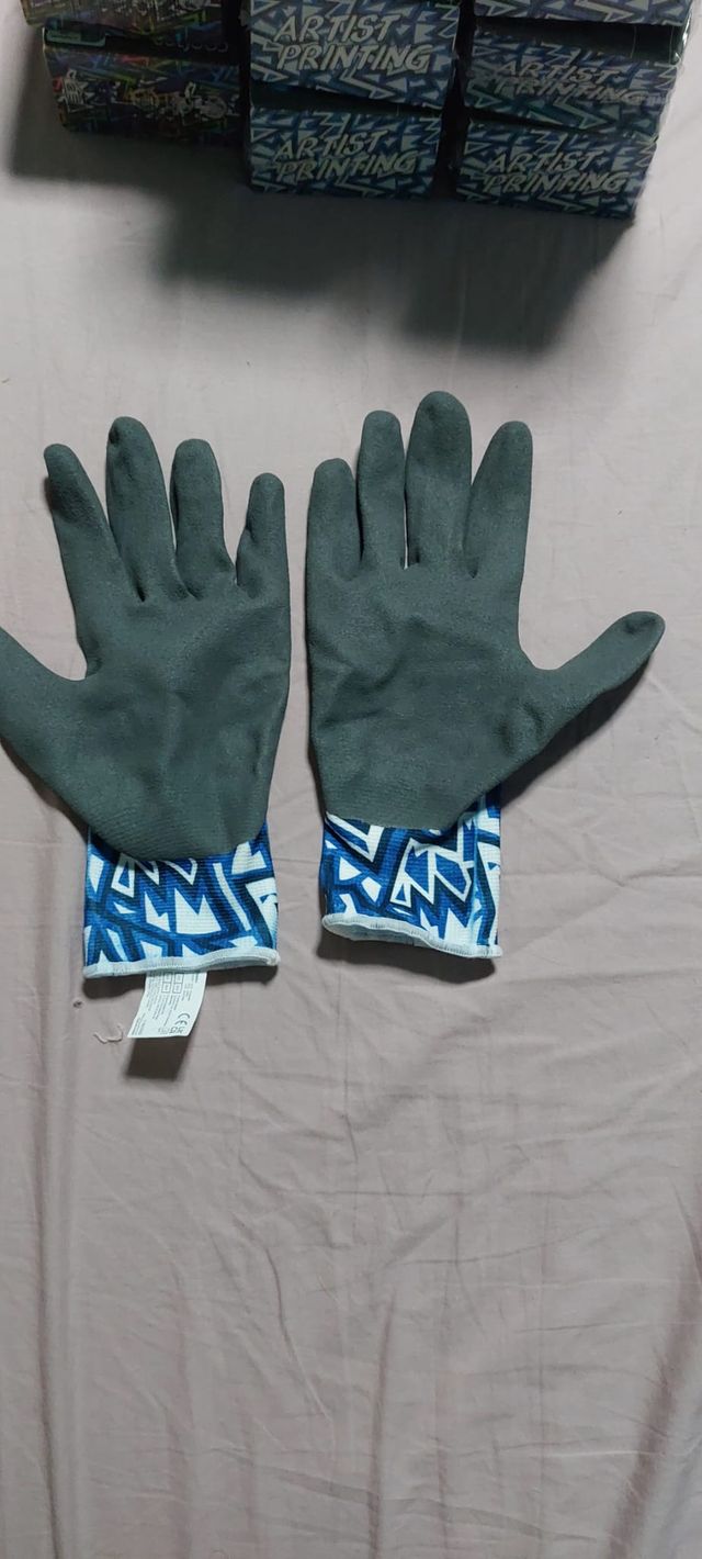 Guantes Jardinería y Construcción