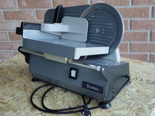 Affettatrice elettrica DURKEN