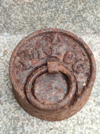 3 Pesos Ponderales Antiguos de Hierro para Balanza