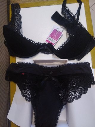 CONJUNTO LENCERÍA DOS PIEZAS T.S/M