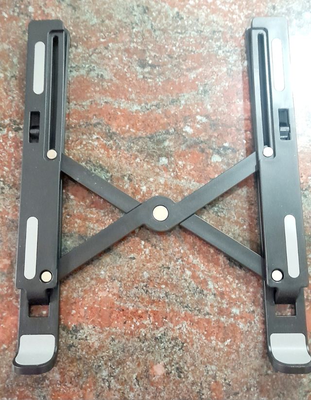 Soporte de portatil o tablet