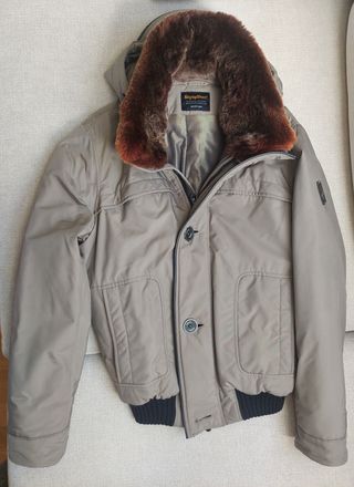 Cazadora Refrigiwear con cuello de piel