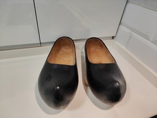 Zuecos/ madreñas de madera
