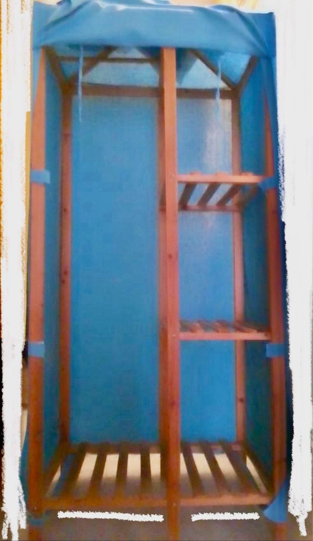 Armario de madera, armario auxiliar con cubierta