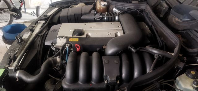 Mercedes e320 w124 220cv getrack,sedan motor m104